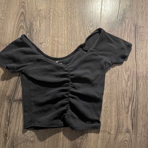 black hollister crop top